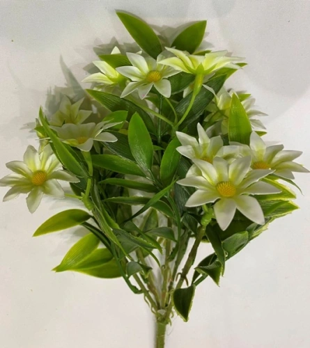 Искусственные цветы "Волшебство лета" 32см Космея 15 цветков белые